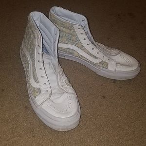 Vans scuffed/design